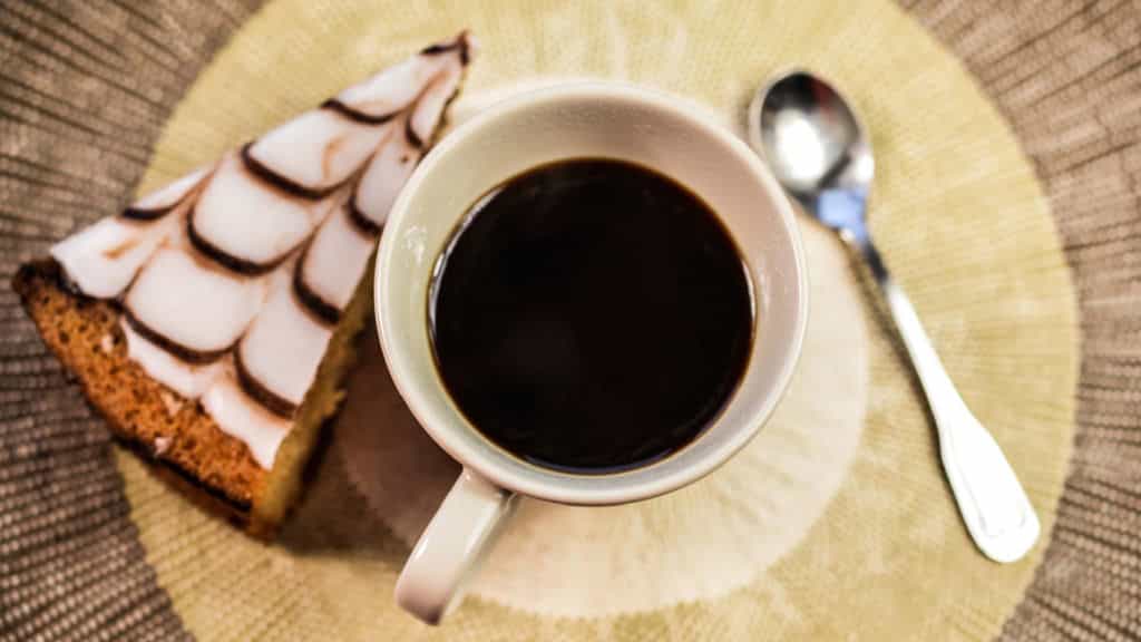RONI Cafe
